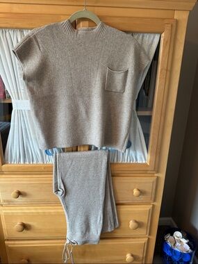 Womens Knit Pocket Top and Lounge Pants Set - Taupe